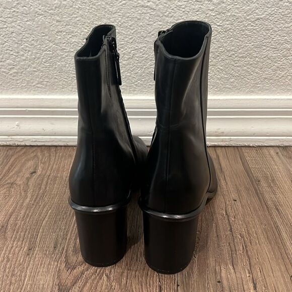 Brand new Tory burch Brooke stamped heel booties - Picture 5 of 6